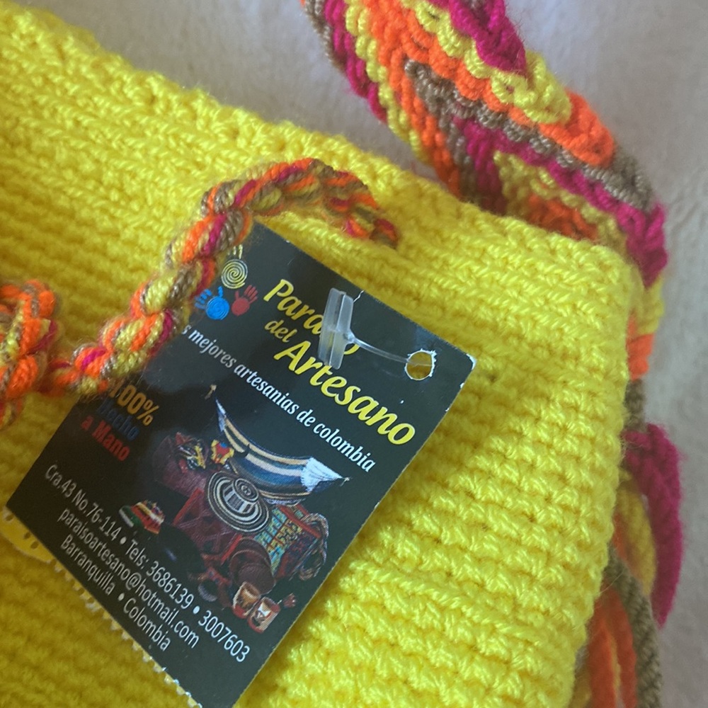 Mini Wayuu Colombian Woven Crossbody NWT Multi-Colored Chevron Strap and Tassel - Picture 3 of 7